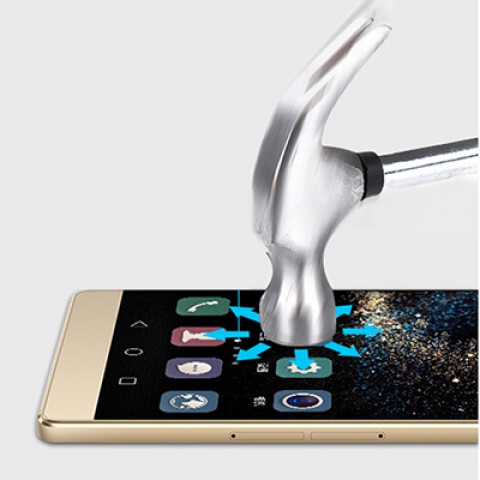 Защитное стекло на экран для Huawei P8