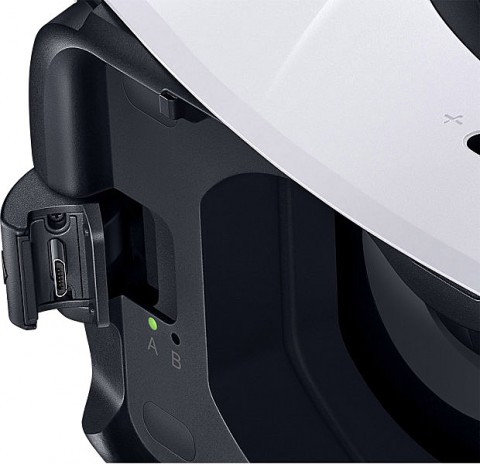Очки виртуальной реальности Samsung Gear VR [SM-R322NZWASER]