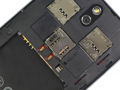 Смартфон HTC Desire 608t
