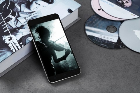 Смартфон Jiayu S1