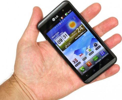 Смартфон LG Optimus 3D P920