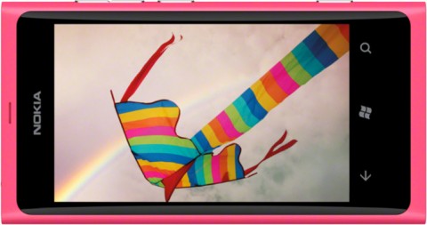 Смартфон Nokia Lumia 800