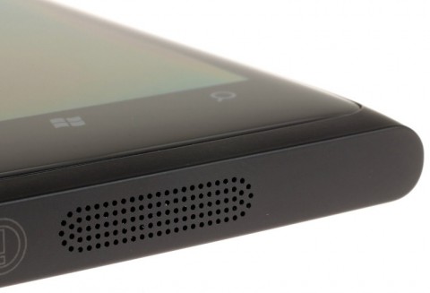 Смартфон Nokia Lumia 800