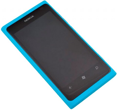 Смартфон Nokia Lumia 800