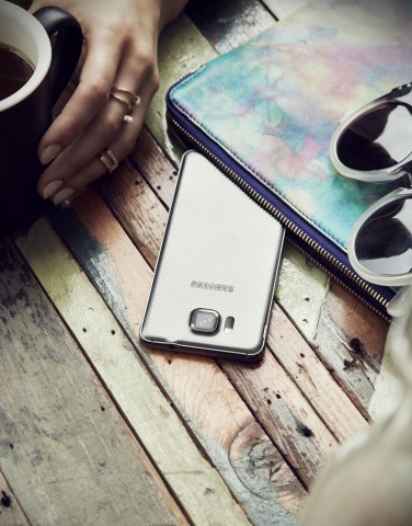 Смартфон Samsung Galaxy Alpha (G850F)