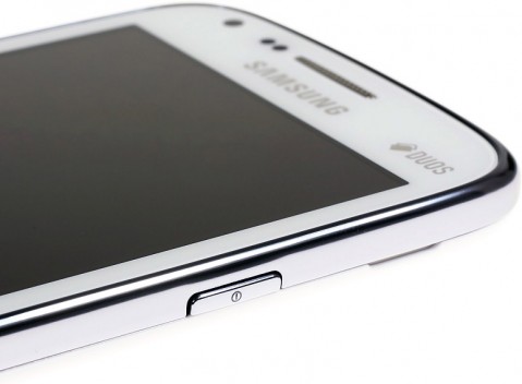 Смартфон Samsung Galaxy Core (I8262) Смартфон Samsung Galaxy Core (I8262)