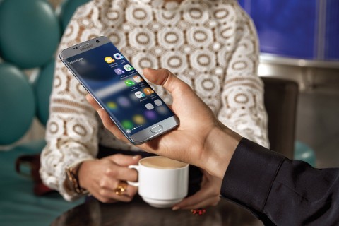 Смартфон Samsung Galaxy S7 Edge 32GB Gold Platinum [G935FD]