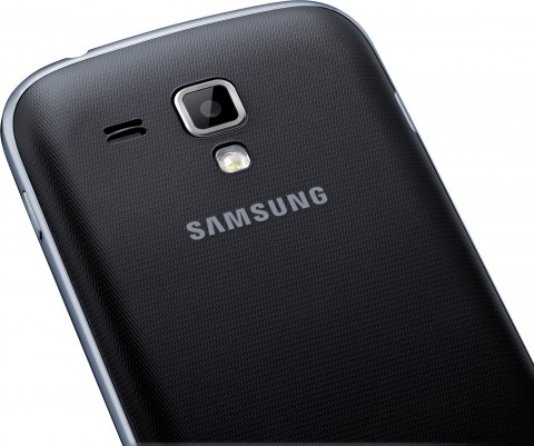 Смартфон Samsung Galaxy Trend (S7560) Смартфон Samsung Galaxy Trend (S7560)