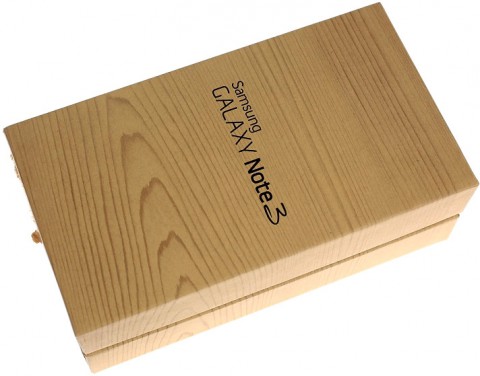 Смартфон Samsung N900 Galaxy Note 3 (32GB)