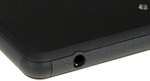 Смартфон Sony Xperia E3