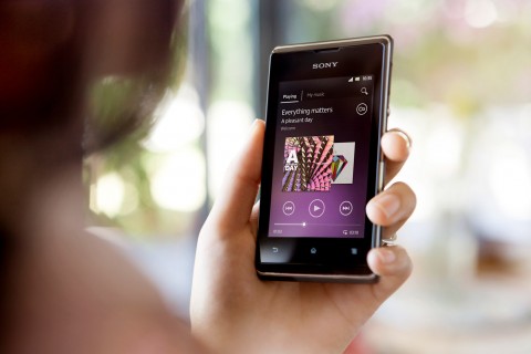 Смартфон Sony Xperia E Dual