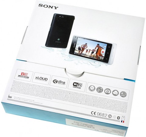 Смартфон Sony Xperia Go ST27i