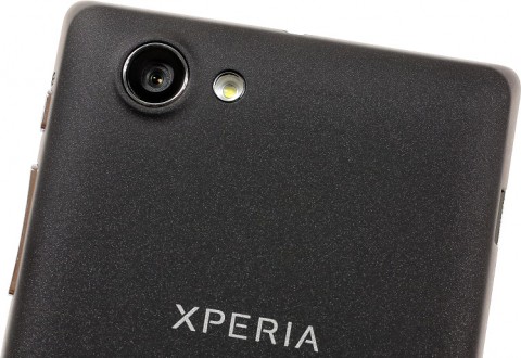 Смартфон Sony Xperia J ST26i