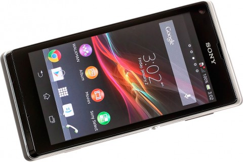Смартфон Sony Xperia L