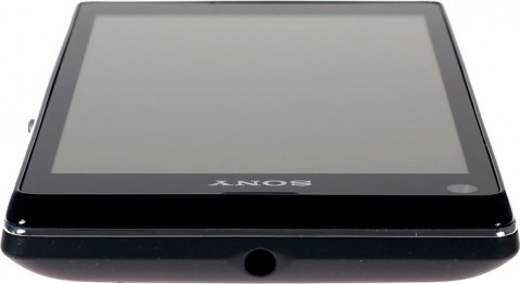Смартфон Sony Xperia L