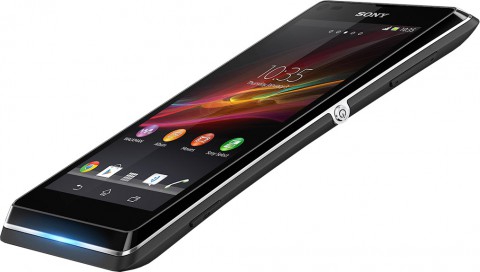 Смартфон Sony Xperia L