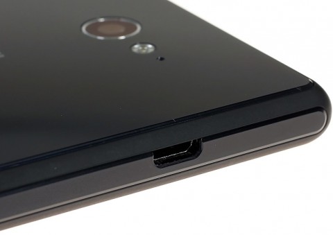 Смартфон Sony Xperia M2
