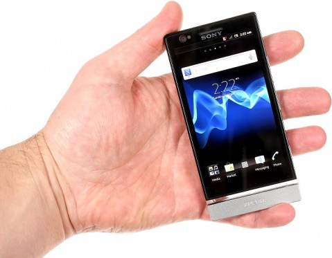Смартфон Sony Xperia P LT22i