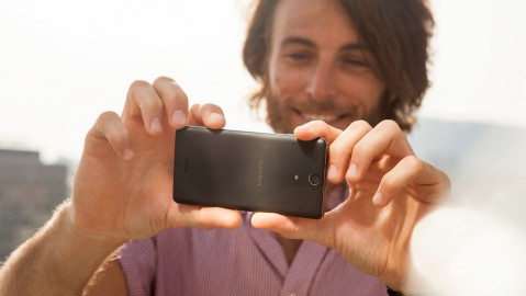Смартфон Sony Xperia V LT25i