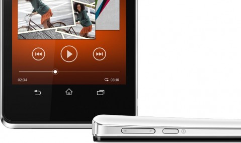 Смартфон Sony Xperia V LT25i