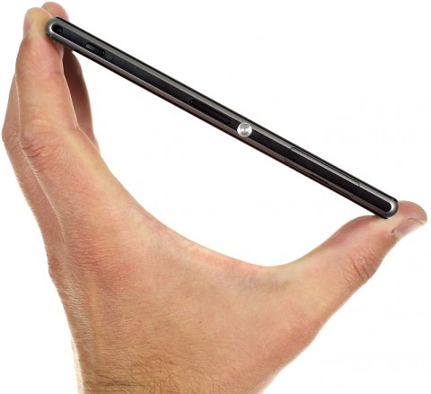 Смартфон Sony Xperia Z1