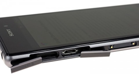 Смартфон Sony Xperia Z1