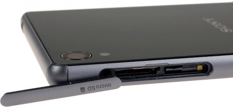 Смартфон Sony Xperia Z3