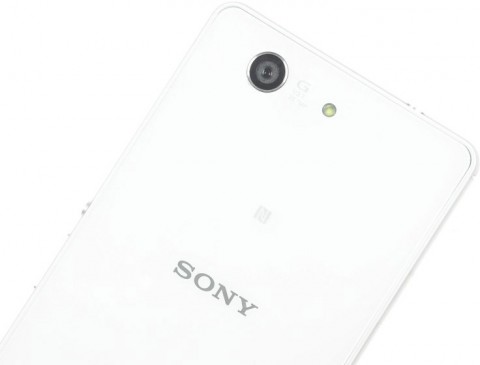 Смартфон Sony Xperia Z3 Compact Смартфон Sony Xperia Z3 Compact