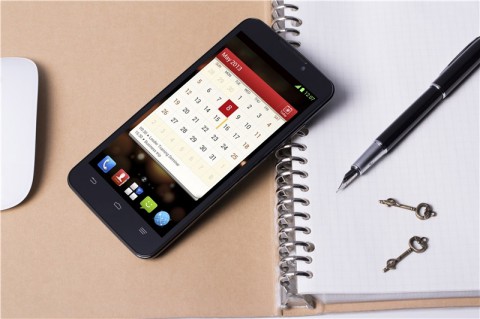 Смартфон ZTE Grand Memo (V9815) Смартфон ZTE Grand Memo (V9815)
