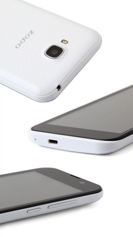 Смартфон Zopo ZP700