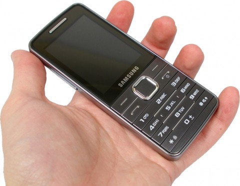 Мобильный телефон Samsung S5610