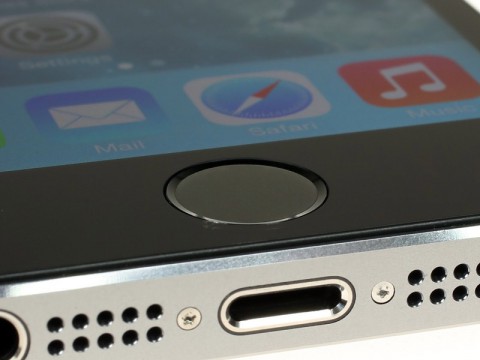 Смартфон Apple iPhone 5s (16GB) 