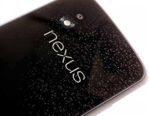 Смартфон LG Nexus 4 (16Gb) (E960)