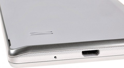 Смартфон LG Optimus L9 (P765)