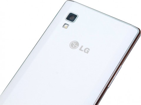 Смартфон LG Optimus L9 (P765)