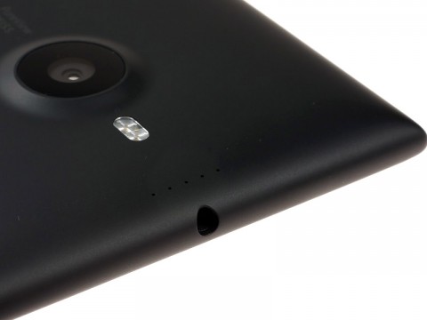 Смартфон Nokia Lumia 1520