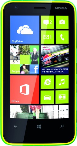 Смартфон Nokia Lumia 620
