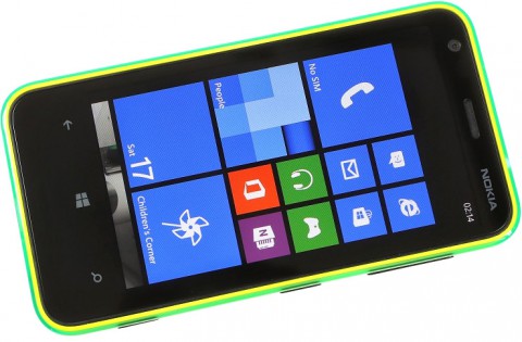 Смартфон Nokia Lumia 620