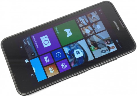 Смартфон Nokia Lumia 630