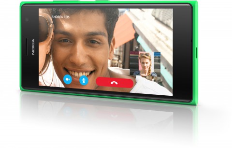 Смартфон Nokia Lumia 730 Dual SIM