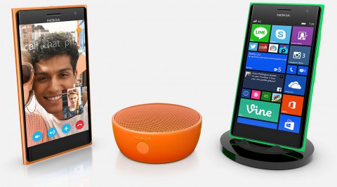Смартфон Nokia Lumia 735