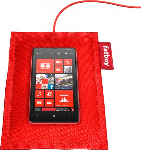 Смартфон Nokia Lumia 820