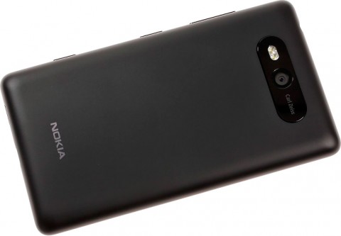 Смартфон Nokia Lumia 820