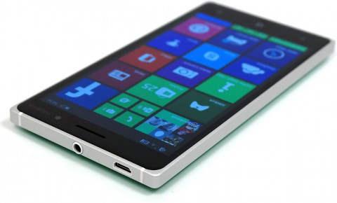 Смартфон Nokia Lumia 830