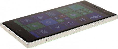Смартфон Nokia Lumia 830