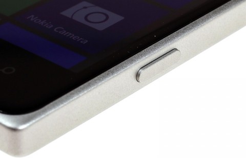 Смартфон Nokia Lumia 830