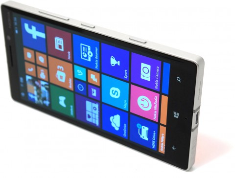 Смартфон Nokia Lumia 930