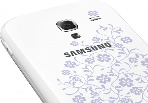 Смартфон Samsung Galaxy Ace 2 La FLeur (I8160)