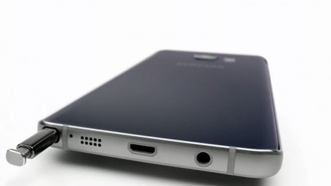 Мобильный телефон Samsung Galaxy Note 5 Duos 32Gb