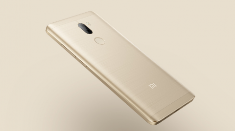 Мобильный телефон Xiaomi Mi5s Plus 64GB Мобильный телефон Xiaomi Mi5s Plus 64GB